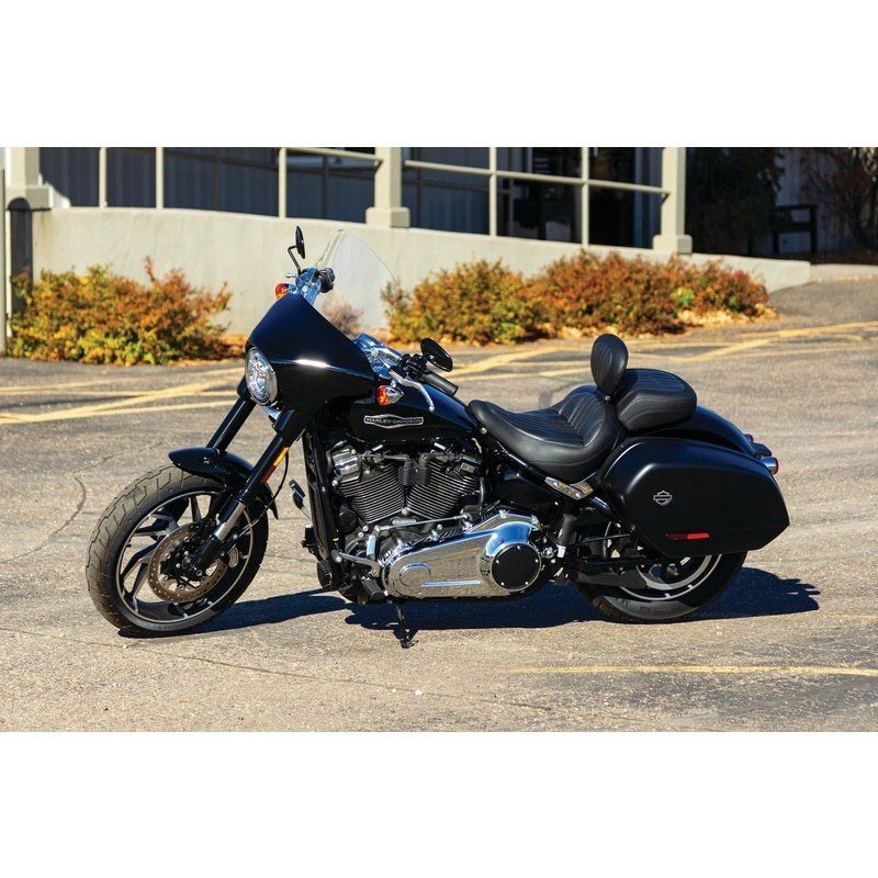 Mustang Solo Touring Rückenlehne für Sport Glide / Low Rider-ST/S ab 18