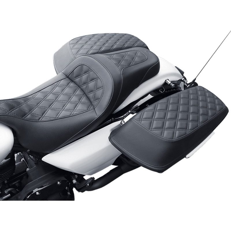 Saddlemen Abdeckungen für Seitenkofferdeckel Lattice Stitch für Touring 14-23