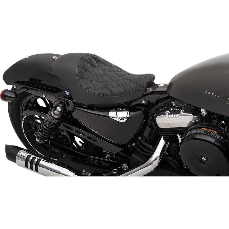 3/4 Solo Black Diamond Stitch Sportster 2010-2020 - ROCKABIKE CUSTOM